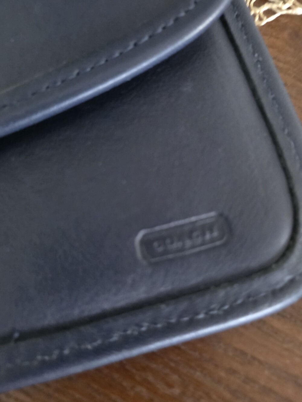 Vintage Coach Blue Leather Turnlock Wallet, EUC - Picture 8 of 12